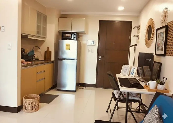 Hotel The Bgc Mckinley Budget *