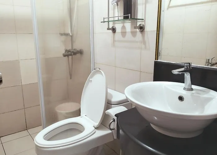 The Bgc Mckinley Budget Hotel *